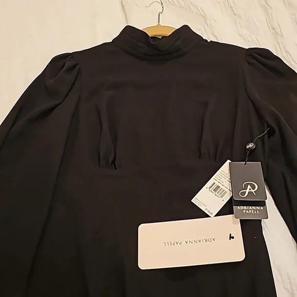 Adrianna Papell Little Black Dress, Long Sleeves, NWT, Size 4 - Picture 3 of 5